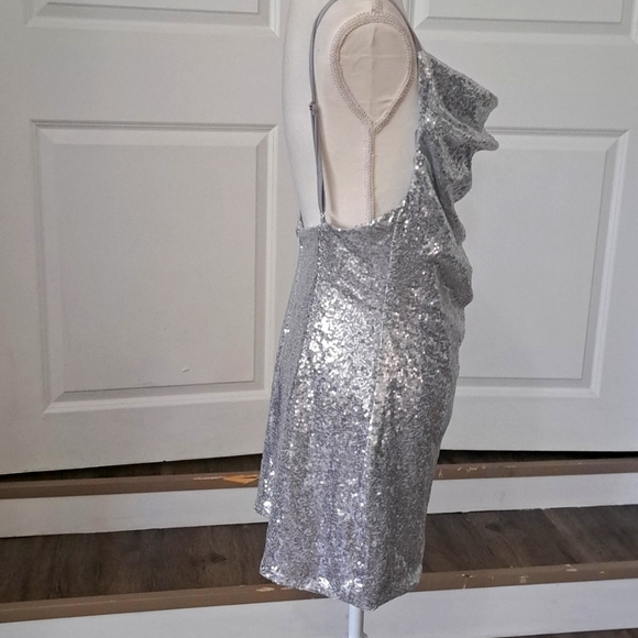 JEWEKY Sequin Silver Bodycon Sparkly Spaghetti Strap Backless Parry Dress L NWT - Picture 7 of 8